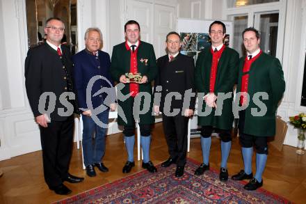 Verleihung des Kaerntner Loewen an Blasmusikvereine. Klagenfurt, 19.11.2015.
Foto: Kuess
---
pressefotos, pressefotografie, kuess, qs, qspictures, sport, bild, bilder, bilddatenbank