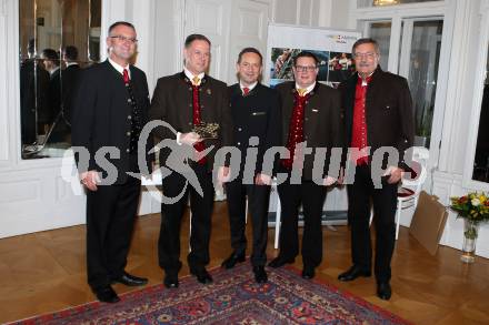 Verleihung des Kaerntner Loewen an Blasmusikvereine. Klagenfurt, 19.11.2015.
Foto: Kuess
---
pressefotos, pressefotografie, kuess, qs, qspictures, sport, bild, bilder, bilddatenbank