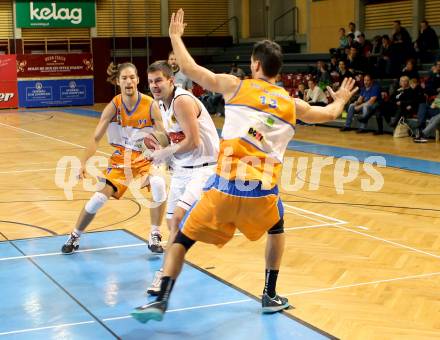 Basketball 2. Bundesliga 2015/16 Grunddurchgang 9.Runde.  Woerthersee Piraten gegen BBU Salzburg. Christian Erschen, (Woerthersee Piraten), Dominik Gross, Balasz Nagy  (BBU Salzburg). Klagenfurt, am 21.11.2015.
Foto: Kuess
---
pressefotos, pressefotografie, kuess, qs, qspictures, sport, bild, bilder, bilddatenbank