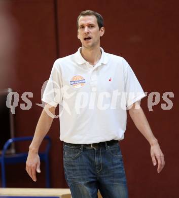 Basketball 2. Bundesliga 2015/16 Grunddurchgang 9.Runde.  Woerthersee Piraten gegen BBU Salzburg.  Trainer Christian Raus (BBU Salzburg). Klagenfurt, am 21.11.2015.
Foto: Kuess
---
pressefotos, pressefotografie, kuess, qs, qspictures, sport, bild, bilder, bilddatenbank