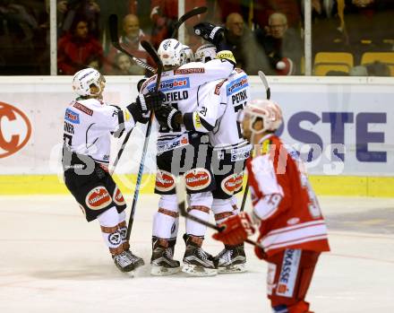 EBEL. Eishockey Bundesliga. KAC gegen 	VSV. Torjubel (VSV). Klagenfurt, am 22.11.2015.
Foto: Kuess

---
pressefotos, pressefotografie, kuess, qs, qspictures, sport, bild, bilder, bilddatenbank