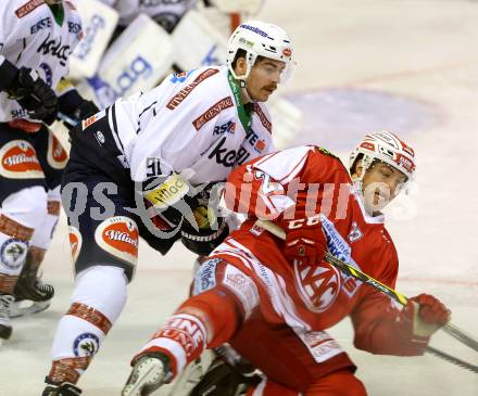 EBEL. Eishockey Bundesliga. KAC gegen 	VSV. Thomas Hundertpfund,  (KAC), Miha Verlic (VSV). Klagenfurt, am 22.11.2015.
Foto: Kuess

---
pressefotos, pressefotografie, kuess, qs, qspictures, sport, bild, bilder, bilddatenbank