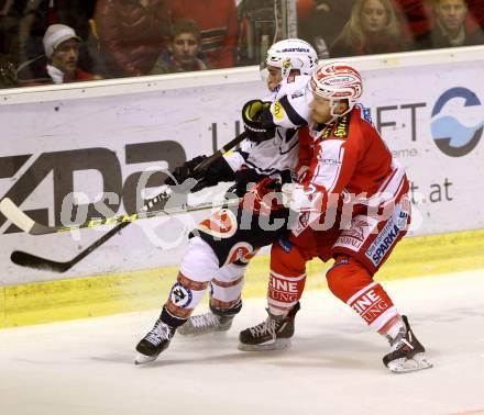 EBEL. Eishockey Bundesliga. KAC gegen 	VSV. Manuel Geier, (KAC), Ryan McKiernan  (VSV). Klagenfurt, am 22.11.2015.
Foto: Kuess

---
pressefotos, pressefotografie, kuess, qs, qspictures, sport, bild, bilder, bilddatenbank