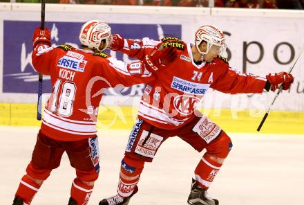 EBEL. Eishockey Bundesliga. KAC gegen 	VSV. Torjubel Jamie Lundmark, Thomas Koch (KAC). Klagenfurt, am 22.11.2015.
Foto: Kuess

---
pressefotos, pressefotografie, kuess, qs, qspictures, sport, bild, bilder, bilddatenbank