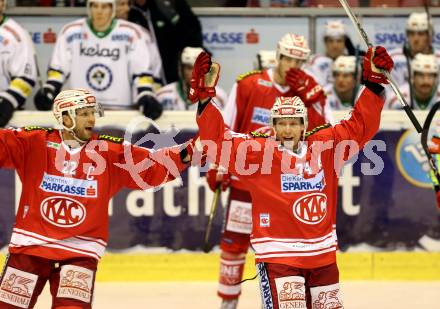 EBEL. Eishockey Bundesliga. KAC gegen 	VSV. Torjubel Jamie Lundmark, Thomas Poeck (KAC). Klagenfurt, am 22.11.2015.
Foto: Kuess

---
pressefotos, pressefotografie, kuess, qs, qspictures, sport, bild, bilder, bilddatenbank