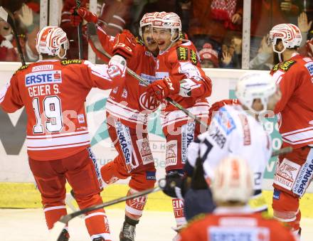 EBEL. Eishockey Bundesliga. KAC gegen 	VSV. Torjubel Manuel Ganahl, Patrick Harand, Stephan Geier, Martin Schumnig (KAC). Klagenfurt, am 22.11.2015.
Foto: Kuess

---
pressefotos, pressefotografie, kuess, qs, qspictures, sport, bild, bilder, bilddatenbank