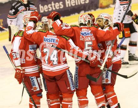 EBEL. Eishockey Bundesliga. KAC gegen 	HC Orli Znojmo. Torjubel (KAC). Klagenfurt, am 24.11.2015.
Foto: Kuess

---
pressefotos, pressefotografie, kuess, qs, qspictures, sport, bild, bilder, bilddatenbank