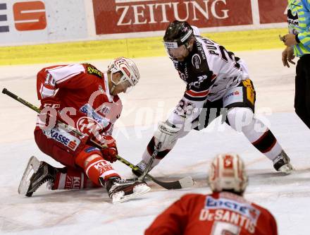 EBEL. Eishockey Bundesliga. KAC gegen 	HC Orli Znojmo. Jonas Nordqvist,  (KAC), Peter Pucher (Znojmo). Klagenfurt, am 24.11.2015.
Foto: Kuess

---
pressefotos, pressefotografie, kuess, qs, qspictures, sport, bild, bilder, bilddatenbank