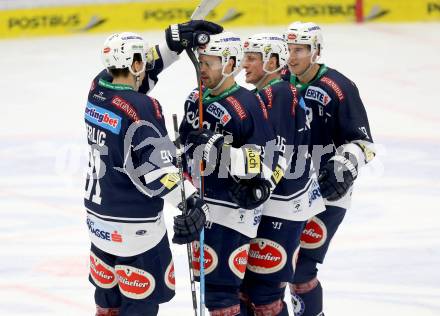 EBEL. Eishockey Bundesliga. EC VSV gegen Moser Medical Graz 99ers.  Torjubel Rick Schofield, Miha Verlic, Daniel Nageler, Valentin Leiler (VSV). Villach, am 24.11.2015.
Foto: Kuess 


---
pressefotos, pressefotografie, kuess, qs, qspictures, sport, bild, bilder, bilddatenbank