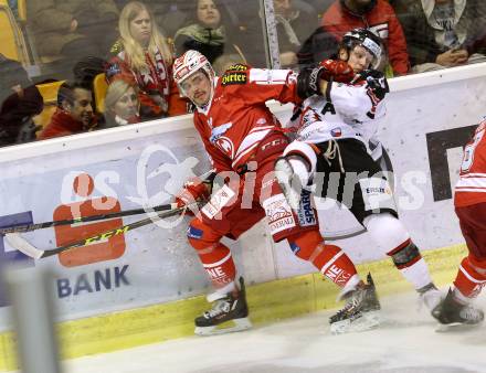 EBEL. Eishockey Bundesliga. KAC gegen 	HC Orli Znojmo. Steven Strong, (KAC), David Bartos (Znojmo). Klagenfurt, am 24.11.2015.
Foto: Kuess

---
pressefotos, pressefotografie, kuess, qs, qspictures, sport, bild, bilder, bilddatenbank