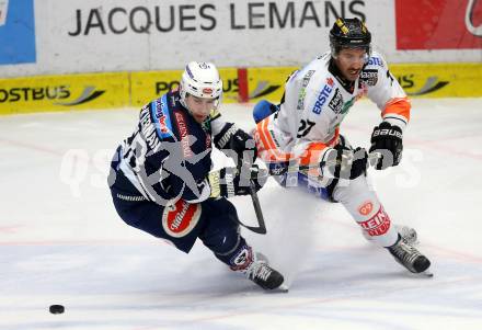 EBEL. Eishockey Bundesliga. EC VSV gegen Moser Medical Graz 99ers.  Ryan McKiernan, (VSV), Corin Konradsheim (Graz). Villach, am 24.11.2015.
Foto: Kuess 


---
pressefotos, pressefotografie, kuess, qs, qspictures, sport, bild, bilder, bilddatenbank