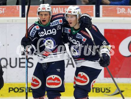 EBEL. Eishockey Bundesliga. EC VSV gegen Moser Medical Graz 99ers.  Torjubel Nico Brunner, Valentin Leiler (VSV). Villach, am 24.11.2015.
Foto: Kuess 


---
pressefotos, pressefotografie, kuess, qs, qspictures, sport, bild, bilder, bilddatenbank