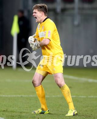 Fussball Sky go Erste Liga. SK Austria Klagenfurt gegen FC Liefering.  Filip Dmitrovic (Klagenfurt). Klagenfurt, am 27.11.2015.
Foto: Kuess
---
pressefotos, pressefotografie, kuess, qs, qspictures, sport, bild, bilder, bilddatenbank