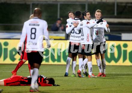 Fussball tipico Bundesliga. RZ Pellets WAC gegen FC Admira Wacker Moedling. Torjubel Joachim Standfest, Christoph Rabitsch, Jacobo (WAC). Wolfsberg, am 7.11.2015.
Foto: Kuess
---
pressefotos, pressefotografie, kuess, qs, qspictures, sport, bild, bilder, bilddatenbank