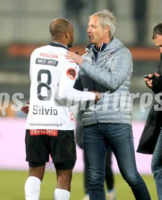 Fussball tipico Bundesliga. RZ Pellets WAC gegen FC Admira Wacker Moedling. De Oliveira Silvio Carlos, Trainer Heimo Pfeifenberger (WAC). Wolfsberg, am 7.11.2015.
Foto: Kuess
---
pressefotos, pressefotografie, kuess, qs, qspictures, sport, bild, bilder, bilddatenbank