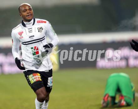 Fussball tipico Bundesliga. RZ Pellets WAC gegen FC Admira Wacker Moedling. Torjubel De Oliveira Silvio Carlos (WAC). Wolfsberg, am 7.11.2015.
Foto: Kuess
---
pressefotos, pressefotografie, kuess, qs, qspictures, sport, bild, bilder, bilddatenbank