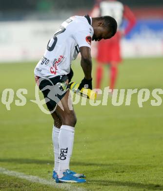 Fussball tipico Bundesliga. RZ Pellets WAC gegen FC Admira Wacker Moedling. Issiaka Ouedraogo (WAC). Wolfsberg, am 7.11.2015.
Foto: Kuess
---
pressefotos, pressefotografie, kuess, qs, qspictures, sport, bild, bilder, bilddatenbank