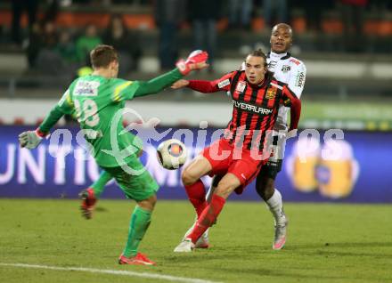 Fussball tipico Bundesliga. RZ Pellets WAC gegen FC Admira Wacker Moedling. De oliveira Silvio Carlos,  (WAC), Joerg Siebenhandl, Markus Wostry (Moedling). Wolfsberg, am 7.11.2015.
Foto: Kuess
---
pressefotos, pressefotografie, kuess, qs, qspictures, sport, bild, bilder, bilddatenbank