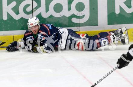 EBEL. Eishockey Bundesliga. EC VSV gegen Moser Medical Graz 99ers.  Benjamin Petrik (VSV). Villach, am 24.11.2015.
Foto: Kuess 


---
pressefotos, pressefotografie, kuess, qs, qspictures, sport, bild, bilder, bilddatenbank