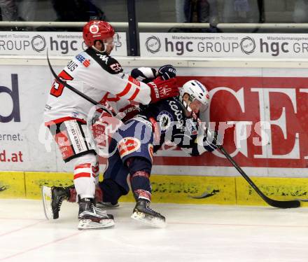 EBEL. Eishockey Bundesliga. EC VSV gegen HC TWK Innsbruck.	 .  Christian Jennes (VSV),  SCHAUS Nick (Innsbruck). Villach, am 29.11.2015.
Foto: Kuess 


---
pressefotos, pressefotografie, kuess, qs, qspictures, sport, bild, bilder, bilddatenbank