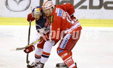 EBEL. Eishockey Bundesliga. KAC gegen 	EC Red Bull Salzburg. Jonas Nordquist,  (KAC), Florian Baltram (Salzburg). Klagenfurt, am 29.11.2015.
Foto: Kuess

---
pressefotos, pressefotografie, kuess, qs, qspictures, sport, bild, bilder, bilddatenbank