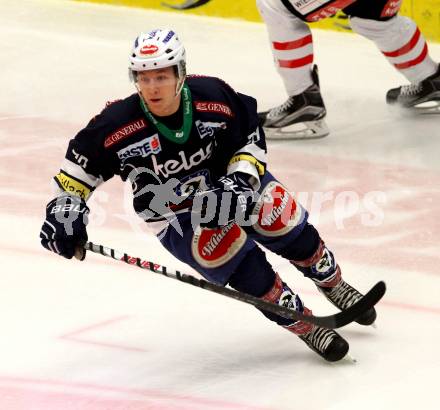 EBEL. Eishockey Bundesliga. EC VSV gegen HC TWK Innsbruck.	 .  Christian Jennes (VSV). Villach, am 29.11.2015.
Foto: Kuess 


---
pressefotos, pressefotografie, kuess, qs, qspictures, sport, bild, bilder, bilddatenbank