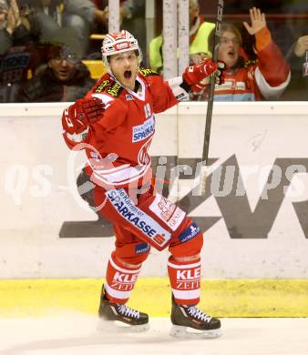 EBEL. Eishockey Bundesliga. KAC gegen 	EC Red Bull Salzburg. Torjubel Stefan Geier (KAC). Klagenfurt, am 29.11.2015.
Foto: Kuess

---
pressefotos, pressefotografie, kuess, qs, qspictures, sport, bild, bilder, bilddatenbank