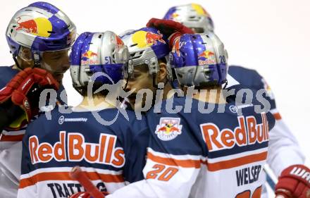 EBEL. Eishockey Bundesliga. KAC gegen 	EC Red Bull Salzburg. Torjubel Daniel Welser, Manuel Latusa, Matthias Trattnig  (Salzburg). Klagenfurt, am 29.11.2015.
Foto: Kuess

---
pressefotos, pressefotografie, kuess, qs, qspictures, sport, bild, bilder, bilddatenbank