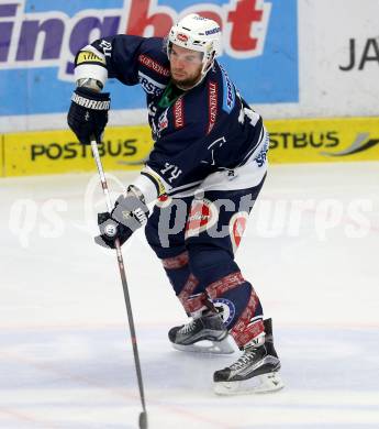 EBEL. Eishockey Bundesliga. EC VSV gegen HDD TELEMACH Olimpija Ljubljana. Matt Kelly (VSV). Villach, am 4.12.2015.
Foto: Kuess 


---
pressefotos, pressefotografie, kuess, qs, qspictures, sport, bild, bilder, bilddatenbank