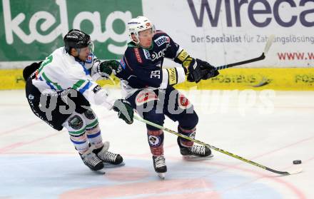 EBEL. Eishockey Bundesliga. EC VSV gegen HDD TELEMACH Olimpija Ljubljana. Patrick Platzer,  (VSV), Nardo Nagtzaam (Laibach). Villach, am 4.12.2015.
Foto: Kuess 


---
pressefotos, pressefotografie, kuess, qs, qspictures, sport, bild, bilder, bilddatenbank