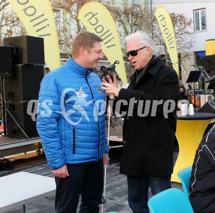 EBEL. Eishockey Bundesliga. VSV Kalenderpraesentation.  Buergermeister Guenther Albel, Trainer Greg Holst, . Villach, am 5.12.2015.
Foto: Kuess
---
pressefotos, pressefotografie, kuess, qs, qspictures, sport, bild, bilder, bilddatenbank