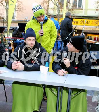 EBEL. Eishockey Bundesliga. VSV Kalenderpraesentation.  David Kreuter, Joschi Peharz, Valentin Leiler. Villach, am 5.12.2015.
Foto: Kuess
---
pressefotos, pressefotografie, kuess, qs, qspictures, sport, bild, bilder, bilddatenbank