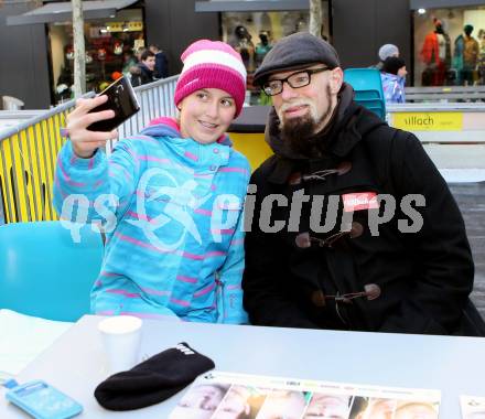 EBEL. Eishockey Bundesliga. VSV Kalenderpraesentation.  Co-Trainer Markus Peintner. Villach, am 5.12.2015.
Foto: Kuess
---
pressefotos, pressefotografie, kuess, qs, qspictures, sport, bild, bilder, bilddatenbank