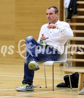 Basketball OEBV Cup. Raiders Villach gegen Mistelbach Mustangs. Trainer Martin Weissenboeck (Mistelbach). Villach, am 8.12.2015.
Foto: Kuess
---
pressefotos, pressefotografie, kuess, qs, qspictures, sport, bild, bilder, bilddatenbank