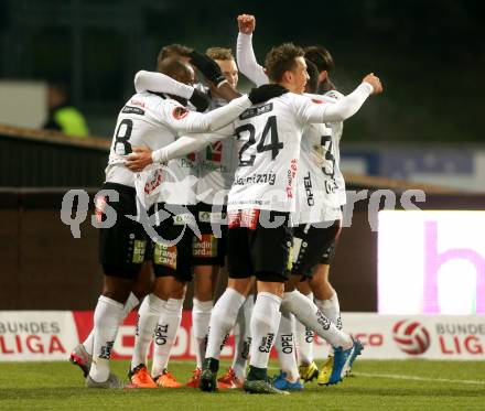 Fussball tipico Bundesliga. RZ Pellets WAC gegen FK Austria Wien. Jubel  (WAC). Wolfsberg, am 5.12.2015.
Foto: Kuess
---
pressefotos, pressefotografie, kuess, qs, qspictures, sport, bild, bilder, bilddatenbank