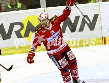 EBEL. Eishockey Bundesliga. KAC gegen 	UPC Vienna Capitals. torjubel Jean Francois Jacques, (KAC). Klagenfurt, am 13.12.2015.
Foto: Kuess

---
pressefotos, pressefotografie, kuess, qs, qspictures, sport, bild, bilder, bilddatenbank