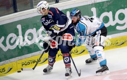 EBEL. Eishockey Bundesliga. EC VSV gegen EHC Liwest Black Wings Linz. Dustin Johner, (VSV),  Bernhard Fechtig (Linz). Villach, am 13.12.2015.
Foto: Kuess 


---
pressefotos, pressefotografie, kuess, qs, qspictures, sport, bild, bilder, bilddatenbank