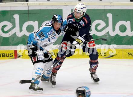 EBEL. Eishockey Bundesliga. EC VSV gegen EHC Liwest Black Wings Linz. Miha Verlic,  (VSV), Robert Lukas (Linz). Villach, am 13.12.2015.
Foto: Kuess 


---
pressefotos, pressefotografie, kuess, qs, qspictures, sport, bild, bilder, bilddatenbank