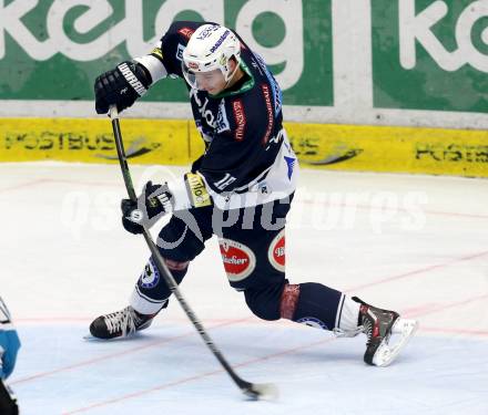 EBEL. Eishockey Bundesliga. EC VSV gegen EHC Liwest Black Wings Linz. Valentin Leiler (VSV). Villach, am 13.12.2015.
Foto: Kuess 


---
pressefotos, pressefotografie, kuess, qs, qspictures, sport, bild, bilder, bilddatenbank