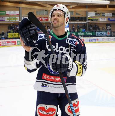 EBEL. Eishockey Bundesliga. EC VSV gegen EHC Liwest Black Wings Linz. Rick Schofield (VSV). Villach, am 15.12.2015.
Foto: Kuess 


---
pressefotos, pressefotografie, kuess, qs, qspictures, sport, bild, bilder, bilddatenbank