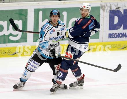 EBEL. Eishockey Bundesliga. EC VSV gegen EHC Liwest Black Wings Linz. Rick Schofield,  (VSV), Brett McLean (Linz). Villach, am 15.12.2015.
Foto: Kuess 


---
pressefotos, pressefotografie, kuess, qs, qspictures, sport, bild, bilder, bilddatenbank