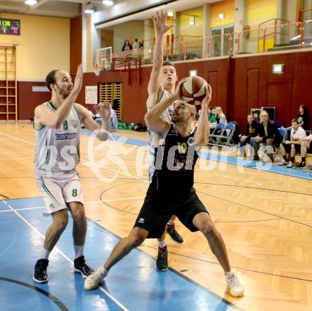 Basketball 2. Bundesliga 2015/16 Grunddurchgang 13. Runde. KOS Celovec gegen Woerthersee Piraten. Jakob Strazar, Andi Smrtnik,  (KOS), Joachim Buggelsheim (Piraten). Klagenfurt, am 19.12.2015.
Foto: Kuess
---
pressefotos, pressefotografie, kuess, qs, qspictures, sport, bild, bilder, bilddatenbank