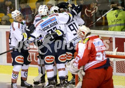 EBEL. Eishockey Bundesliga. KAC gegen 	VSV. Torjubel Stefan Bacher, Dustin Johner, Miha Verlic, Patrick Platzer, Markus Schlacher (VSV). Klagenfurt, am 20.12.2015.
Foto: Kuess

---
pressefotos, pressefotografie, kuess, qs, qspictures, sport, bild, bilder, bilddatenbank