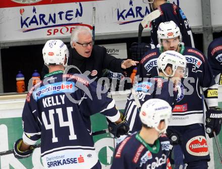 EBEL. Eishockey Bundesliga. EC VSV gegen Fehervar AV 19. Trainer Greg Holst (VSV). Villach, am 22.12.2015.
Foto: Kuess 


---
pressefotos, pressefotografie, kuess, qs, qspictures, sport, bild, bilder, bilddatenbank