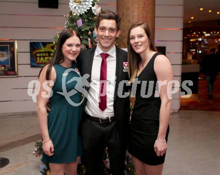 Sportgala. Nacht des Sports. Ehrung Sportler des Jahres. Katharina Truppe, Philipp Orter, Carmen Thalmann. Velden, 22.12.2015.
Foto: Kuess 
---
pressefotos, pressefotografie, kuess, qs, qspictures, sport, bild, bilder, bilddatenbank