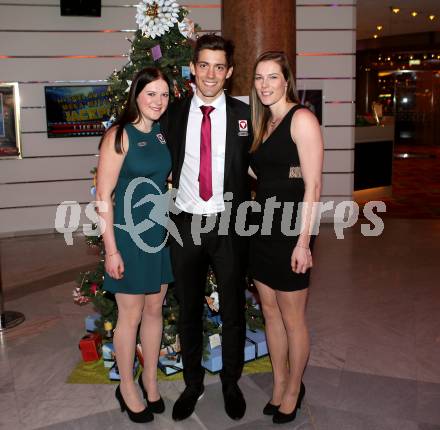 Sportgala. Nacht des Sports. Ehrung Sportler des Jahres. Katharina Truppe, Philipp Orter, Carmen Thalmann. Velden, 22.12.2015.
Foto: Kuess 
---
pressefotos, pressefotografie, kuess, qs, qspictures, sport, bild, bilder, bilddatenbank