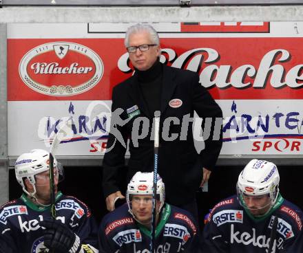 EBEL. Eishockey Bundesliga. EC VSV gegen Fehervar AV 19. Trainer Greg Holst (VSV). Villach, am 22.12.2015.
Foto: Kuess 


---
pressefotos, pressefotografie, kuess, qs, qspictures, sport, bild, bilder, bilddatenbank