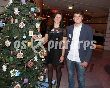 Sportgala. Nacht des Sports. Ehrung Sportler des Jahres. Lisa Leitner, Mario Leitner. Velden, 22.12.2015.
Foto: Kuess 
---
pressefotos, pressefotografie, kuess, qs, qspictures, sport, bild, bilder, bilddatenbank