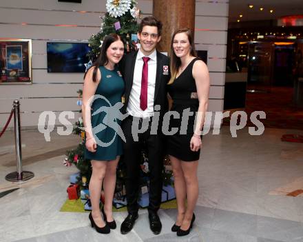 Sportgala. Nacht des Sports. Ehrung Sportler des Jahres. Katharina Truppe, Philipp Orter, Carmen Thalmann. Velden, 22.12.2015.
Foto: Kuess 
---
pressefotos, pressefotografie, kuess, qs, qspictures, sport, bild, bilder, bilddatenbank