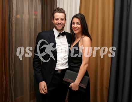 Sportgala. Nacht des Sports. Ehrung Sportler des Jahres. Marco Haller (Radsport), Simone. Velden, 22.12.2015.
Foto: Kuess 
---
pressefotos, pressefotografie, kuess, qs, qspictures, sport, bild, bilder, bilddatenbank